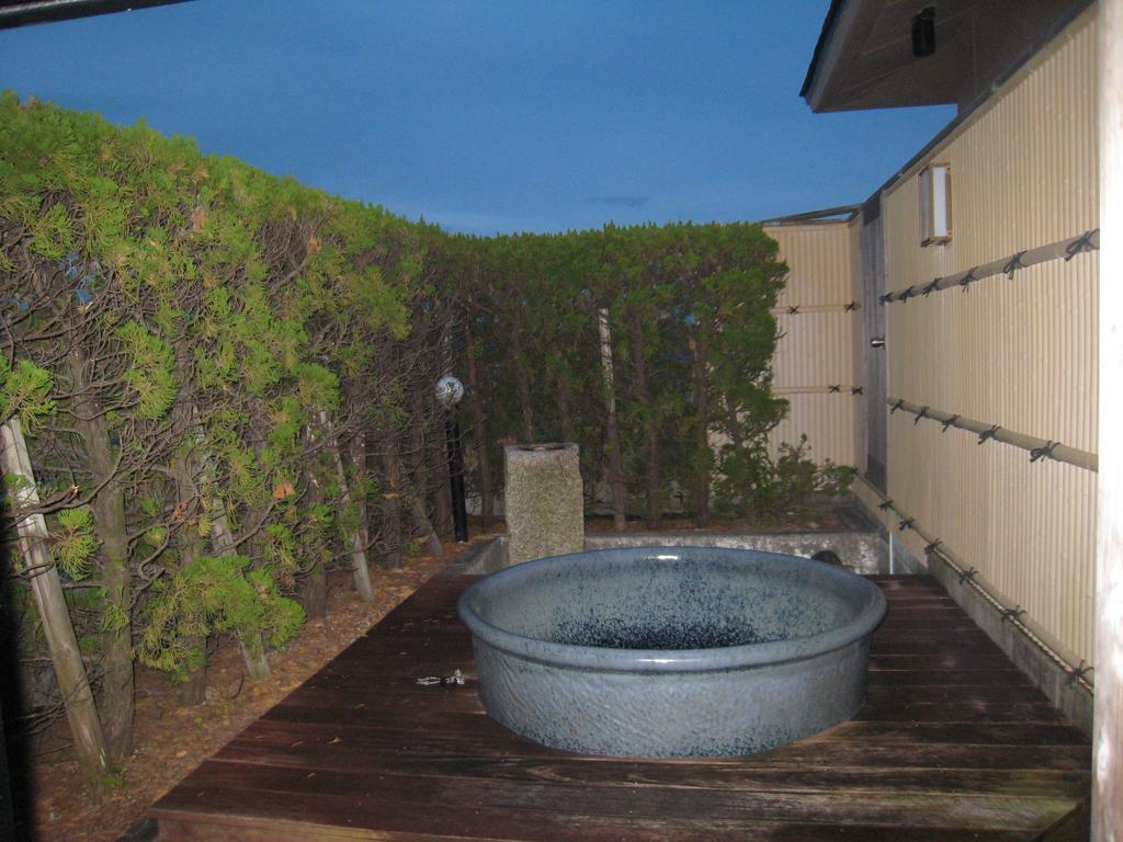 Utsumionsen Ichizu Otel Aichi Dış mekan fotoğraf
