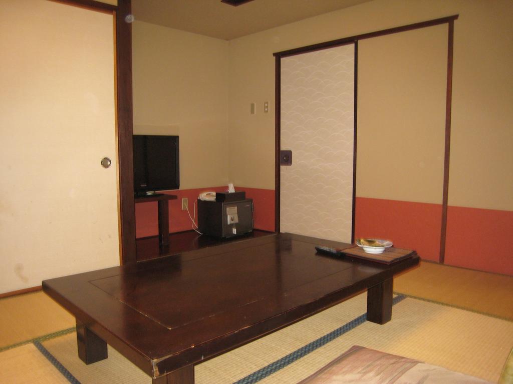 Utsumionsen Ichizu Otel Aichi Dış mekan fotoğraf