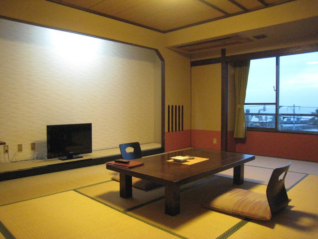 Utsumionsen Ichizu Otel Aichi Dış mekan fotoğraf