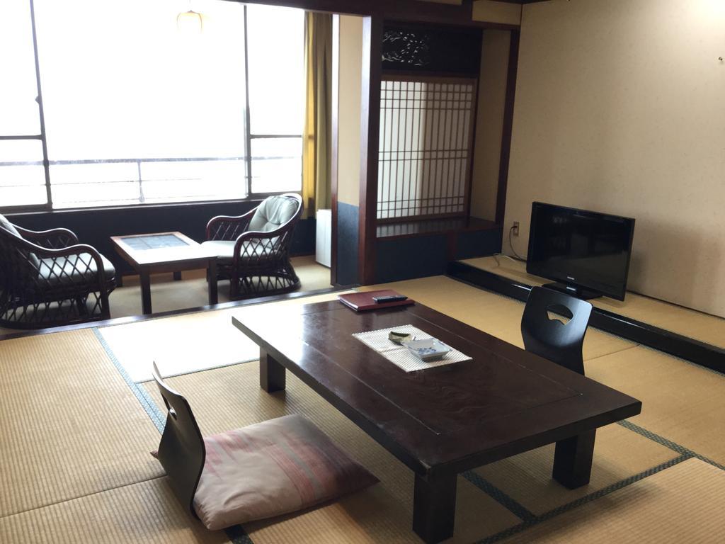 Utsumionsen Ichizu Otel Aichi Dış mekan fotoğraf